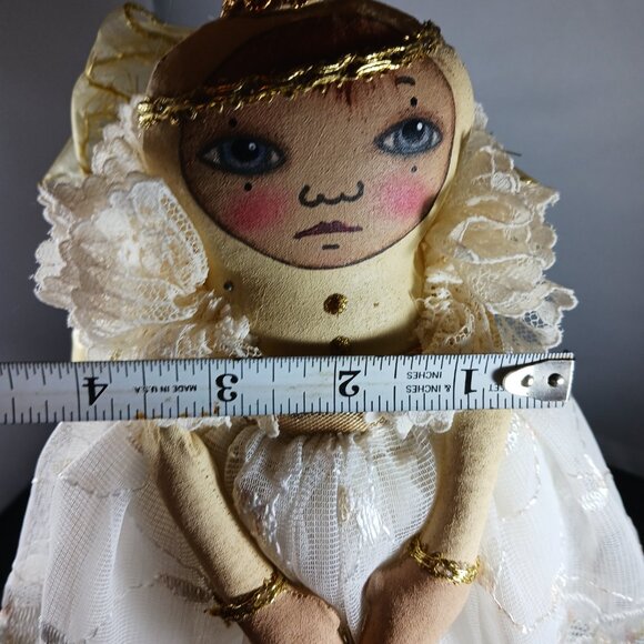 Vintage Primitive Style Artisan Doll Christmas Ornament - Picture 7 of 8